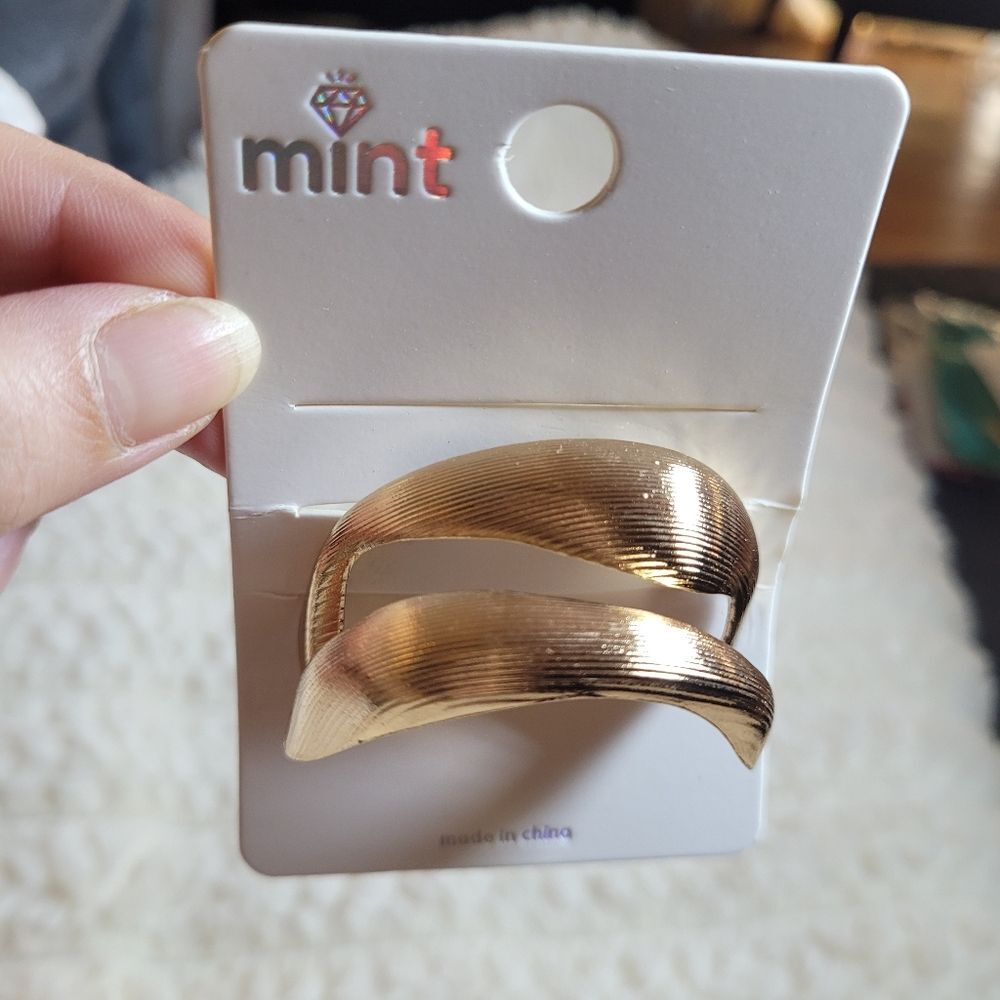 Mint Gold Women's Elegant Hair Tie - Picture 4 of 11